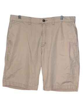 Patagonia Men’s Flat Front Khaki Chino Shorts Size 34